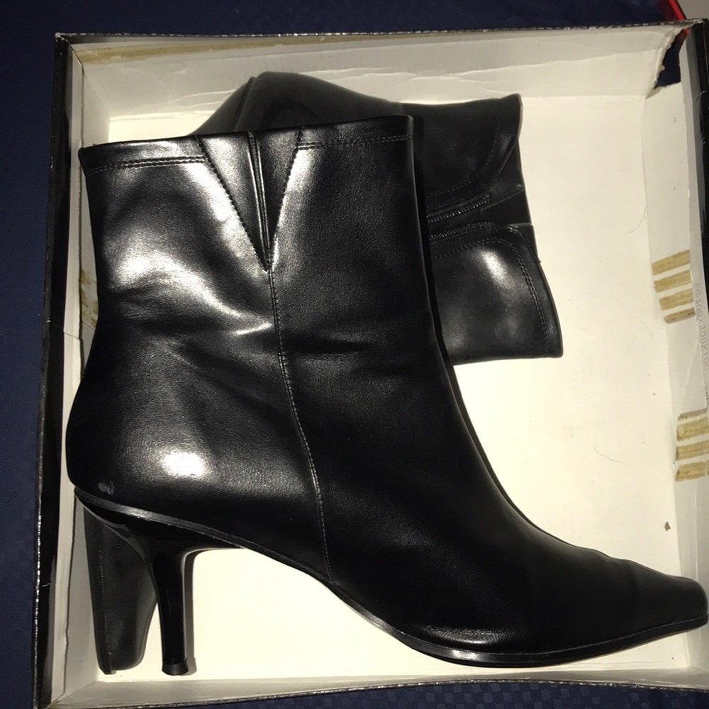 Pierre Duma Black Leather Boots